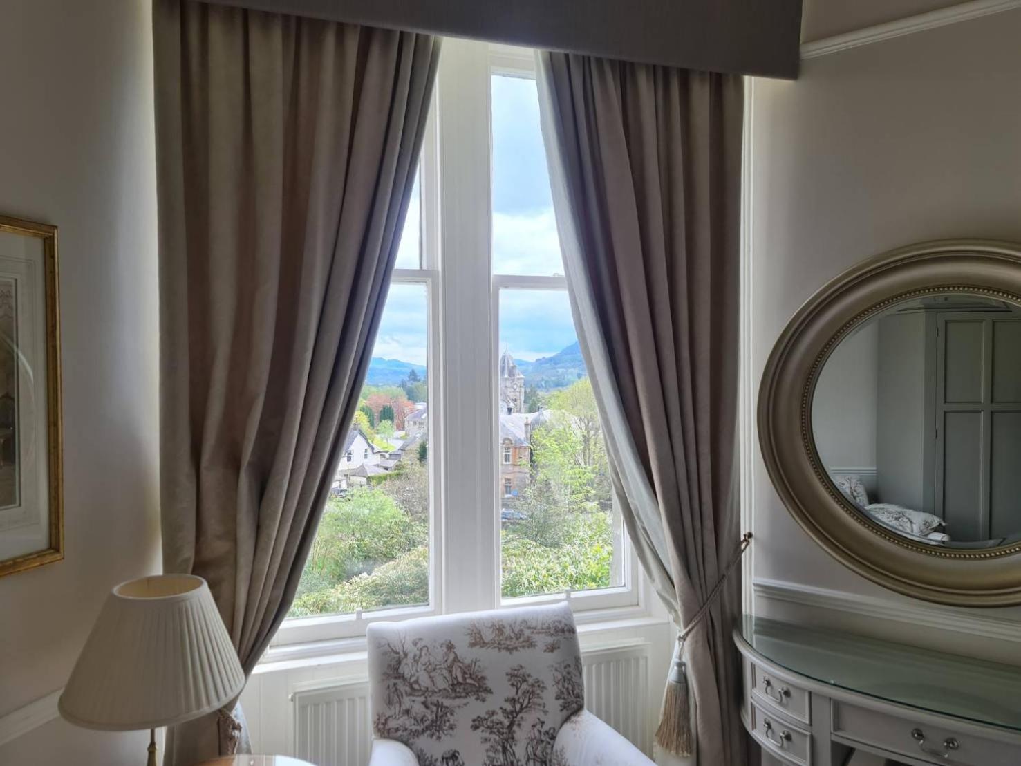 Wellwood Manor Hotel Питлохри Екстериор снимка